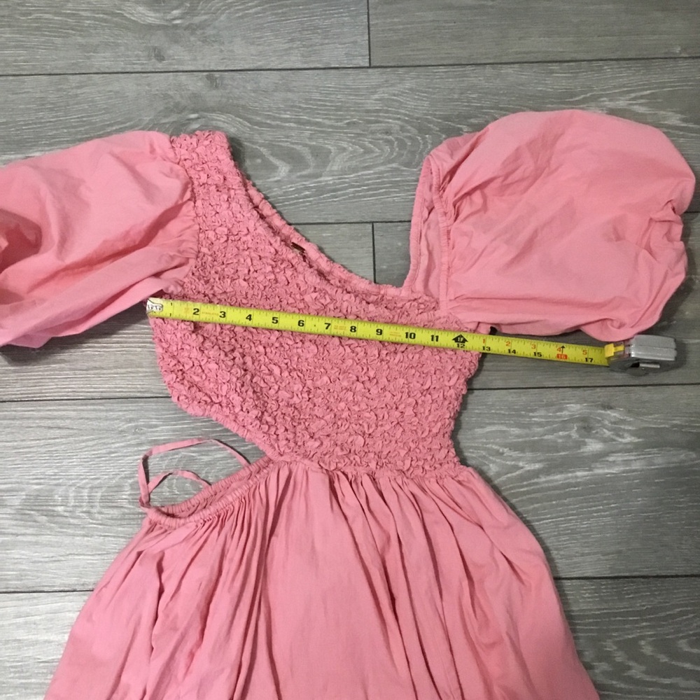 Free People KALINA Smocked Asymmetrical Puff Sleeve Cut Out Midi Dress XS - Picture 10 of 16